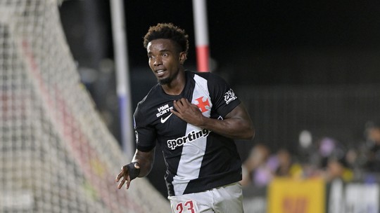 Vasco bate Medellín e avança na Sul-Americana