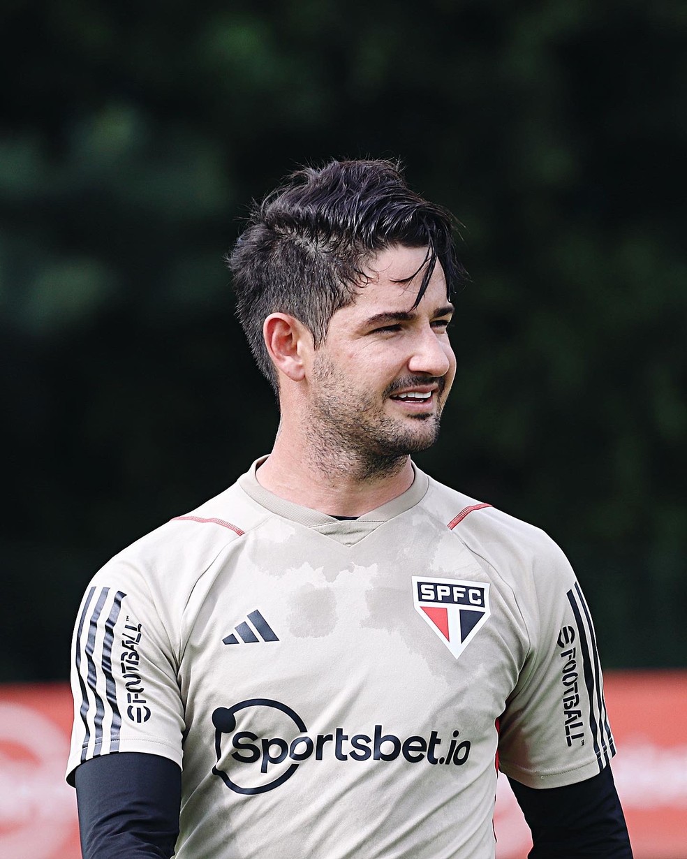 Pato em treino do São Paulo — Foto: Divulgação