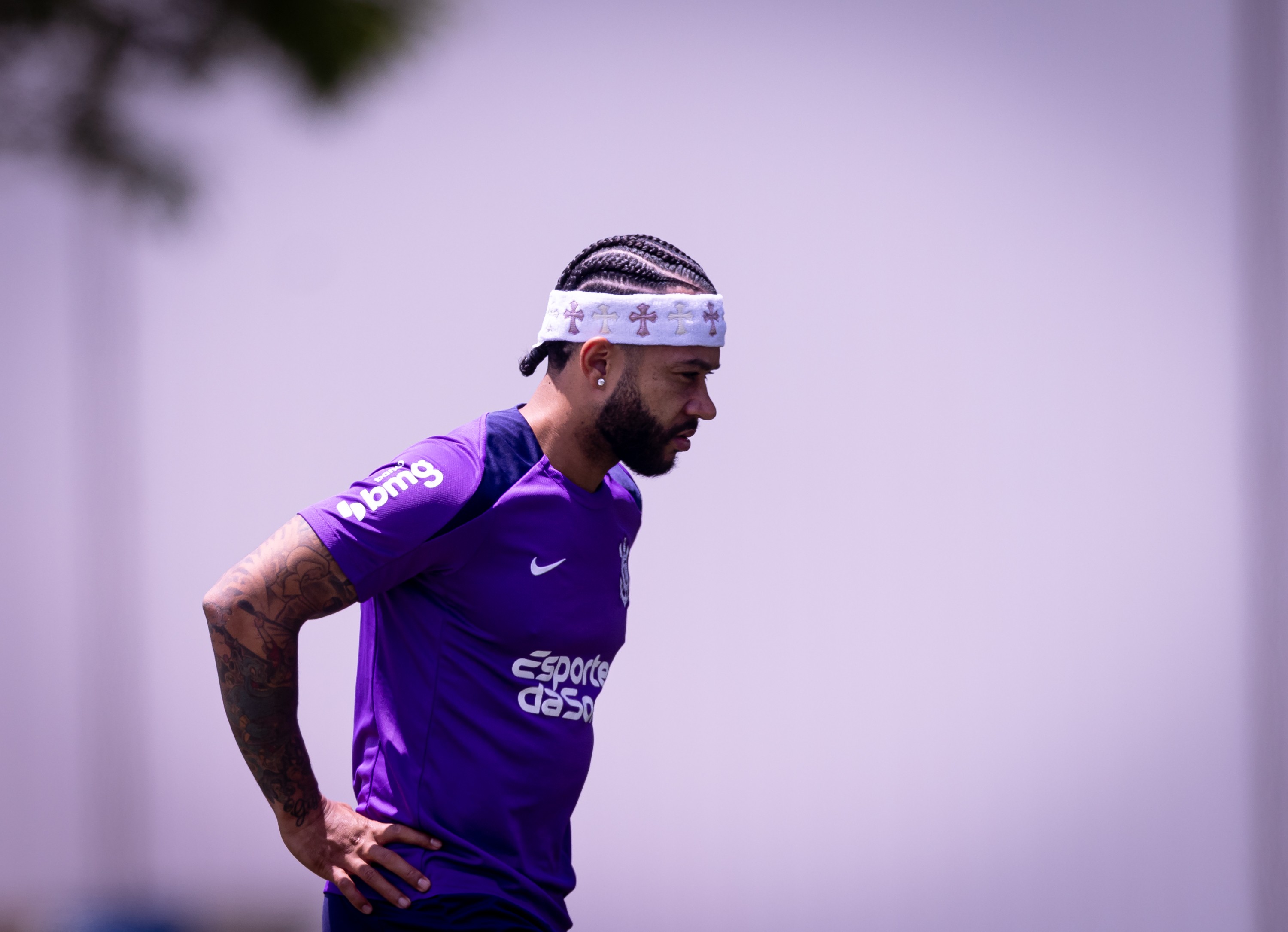 Mistério na escalação do Corinthians: Dorival avalia situação de Hugo Souza, Maycon e Memphis