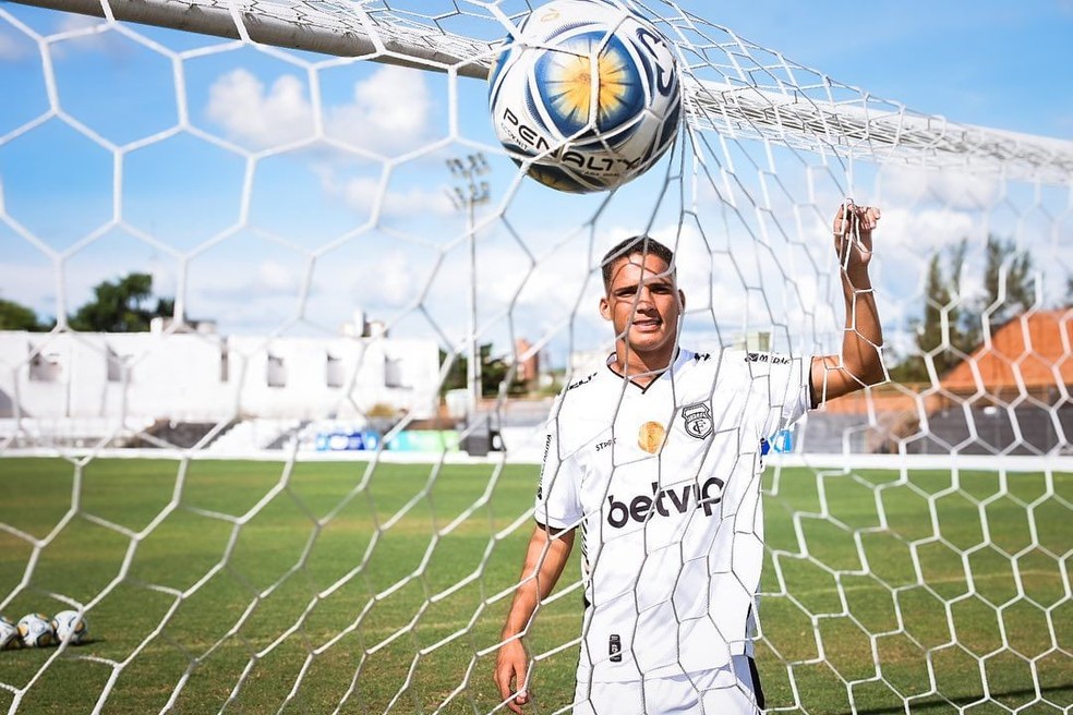 Thiaguinho é o grande destaque do Galo em 2024 — Foto: Daniel Vieira/Treze