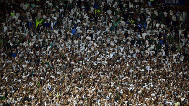 Torcida em Palmeiras x São Paulo na Arena Barueri pelo Campeonato Brasileiro