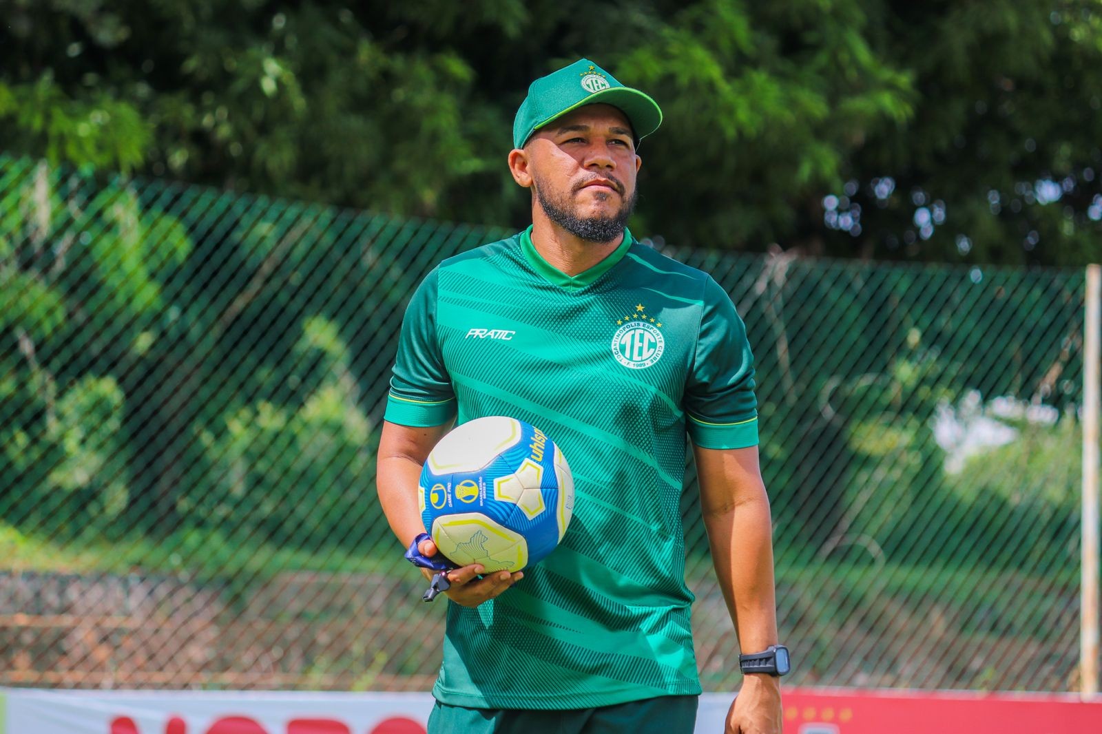 Tocantinópolis anuncia renovação de Jairo Nascimento para a temporada 2027