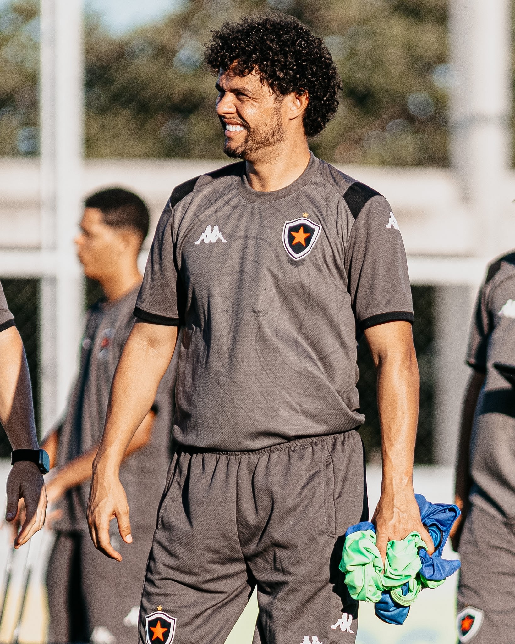 Victor Ferraz terá primeira chance como técnico em “missão quase impossível” na Série C