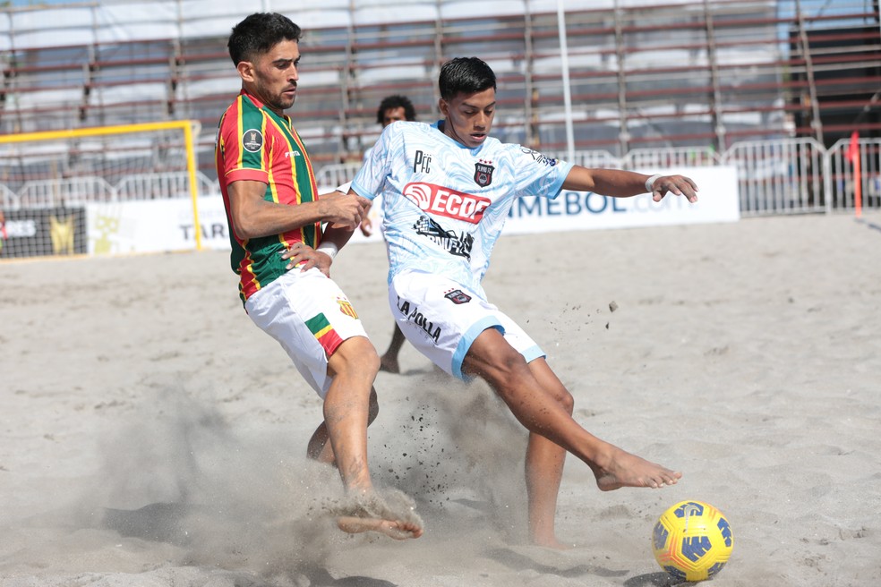 Sampaio vence Playas FC, por 9 a 2, pela Libertadores de futebol de areia — Foto: Divulgação / Libertadores