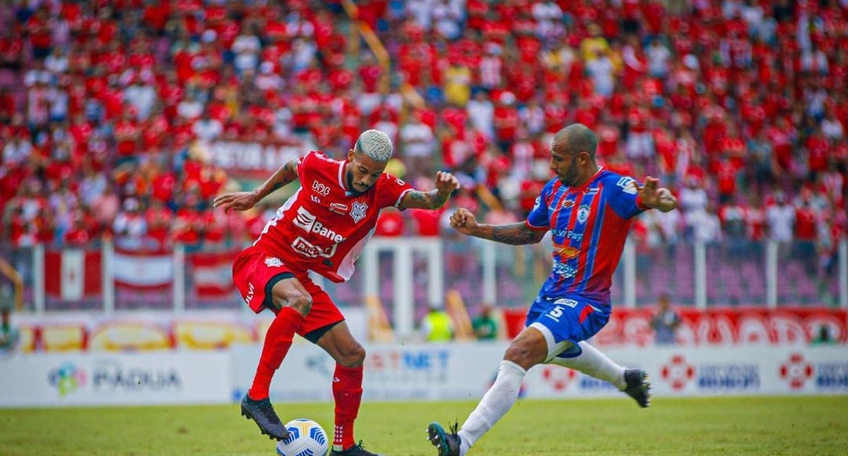 Itabaiana vence jogo de ida contra o Sergipe no Campeonato