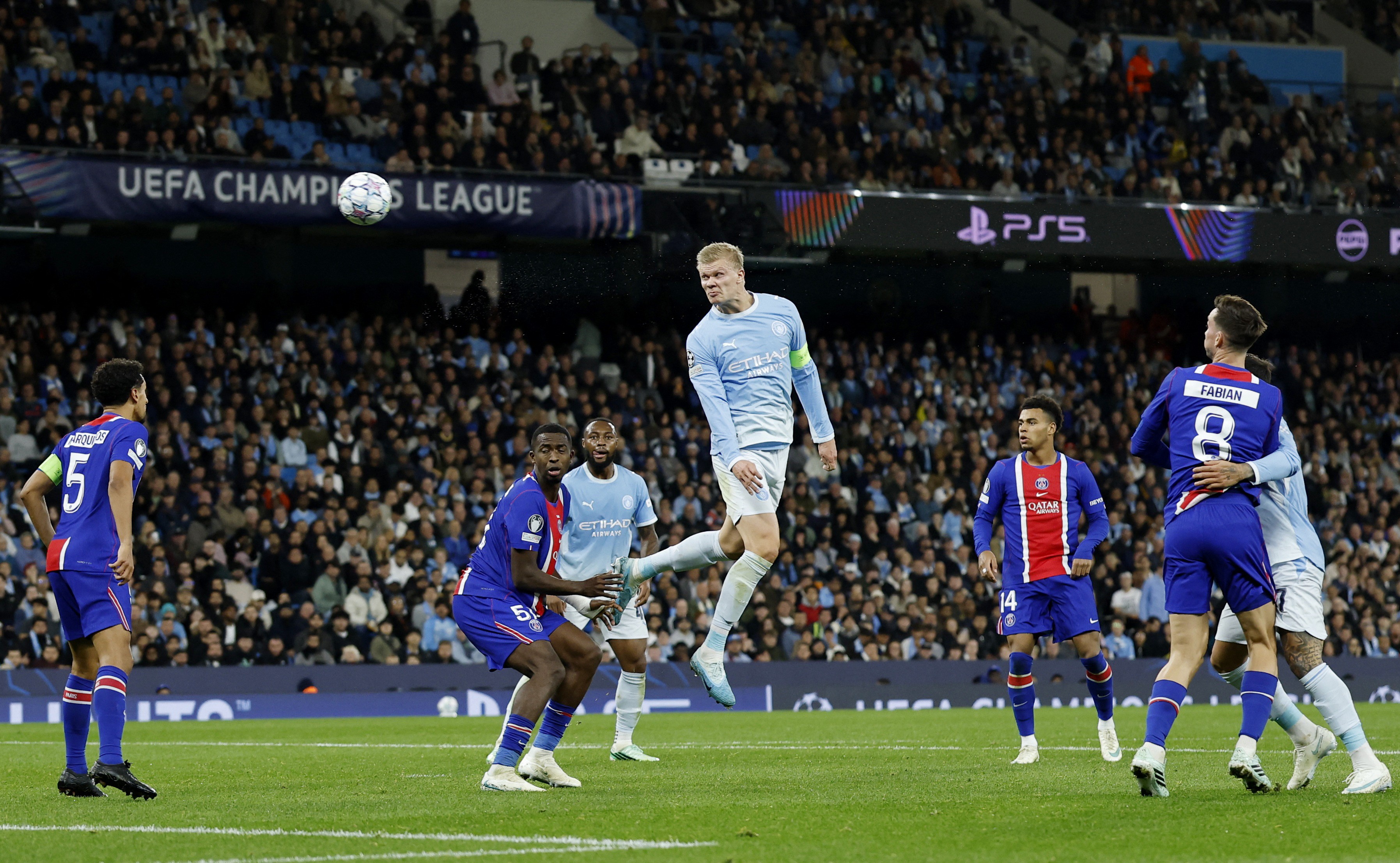 Haaland supera 60 gols na Champions League e pulveriza marca histórica de Messi