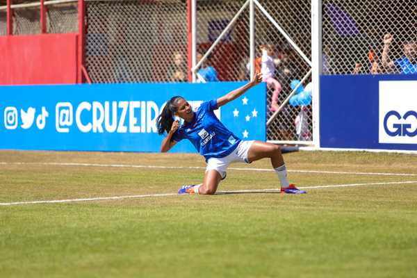 Goleada histórica do Cruzeiro sobre o Corinthians no Brasileirão feminino causa repercussão online