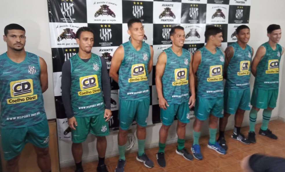 Com 23 nomes, Nacional-AM apresenta o elenco para a temporada 2023