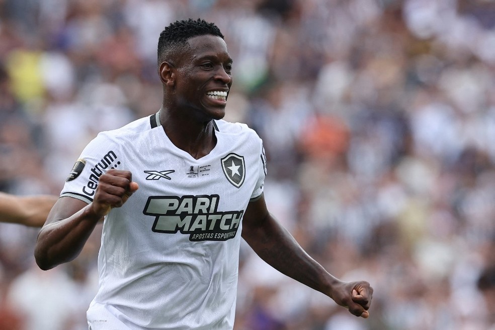 Luiz Henrique comemora gol em Atlético-MG x Botafogo, pela Conmebol Libertadores — Foto: Alejandro Pagni/AFP