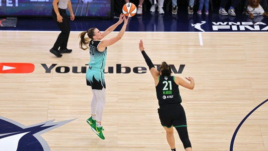 Bolaglobal esporte apostastrês decisiva no estouro do cronômetro deixa New York pertoglobal esporte apostasseu primeiro título na WNBA