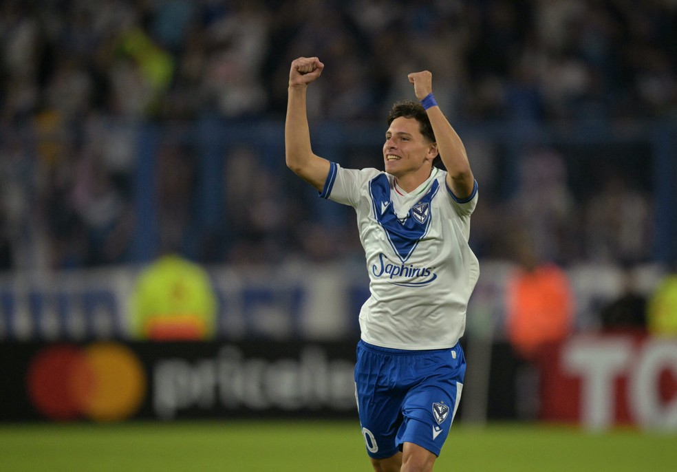 Álvaro Montoro, do Vélez — Foto: JUAN MABROMATA / AFP