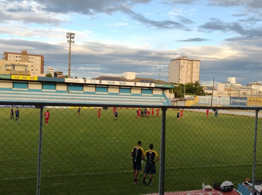 URT vence seleção amadora de Araxá em jogo-treino | Ge