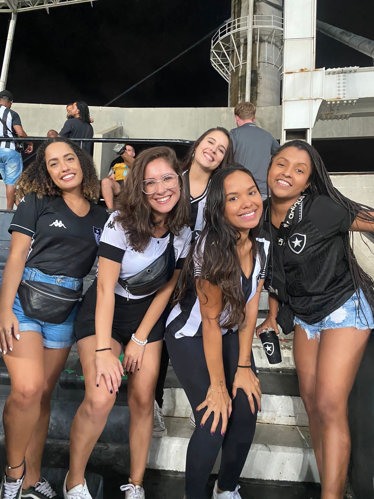 Delegacia especializada e sala de acolhimento: veja como o Botafogo combate a violência contra mulher