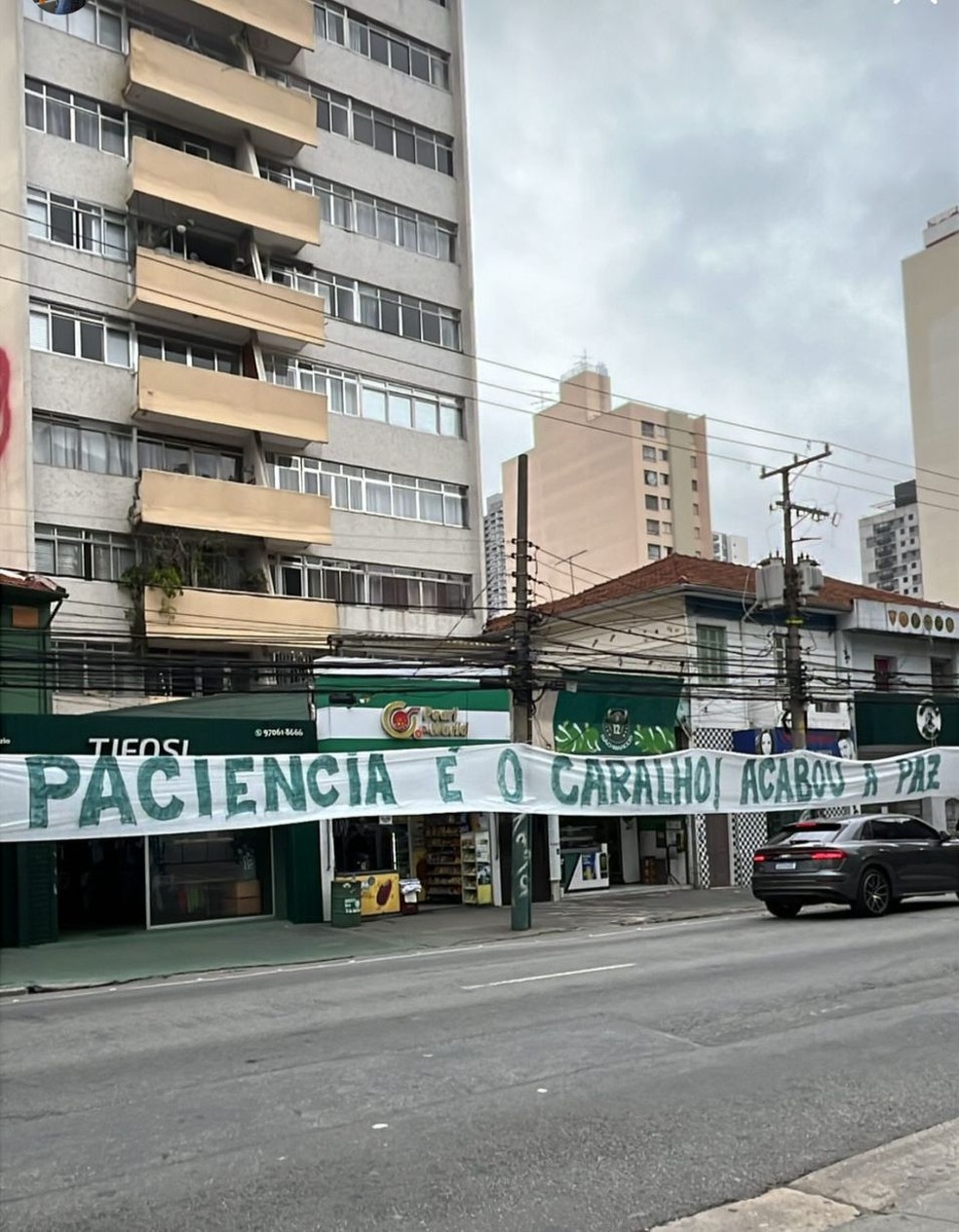 Torcedores do Palmeiras fazem novo protesto em frente ao Allianz Parque  Foto: Reproduo / Cedido ao ge