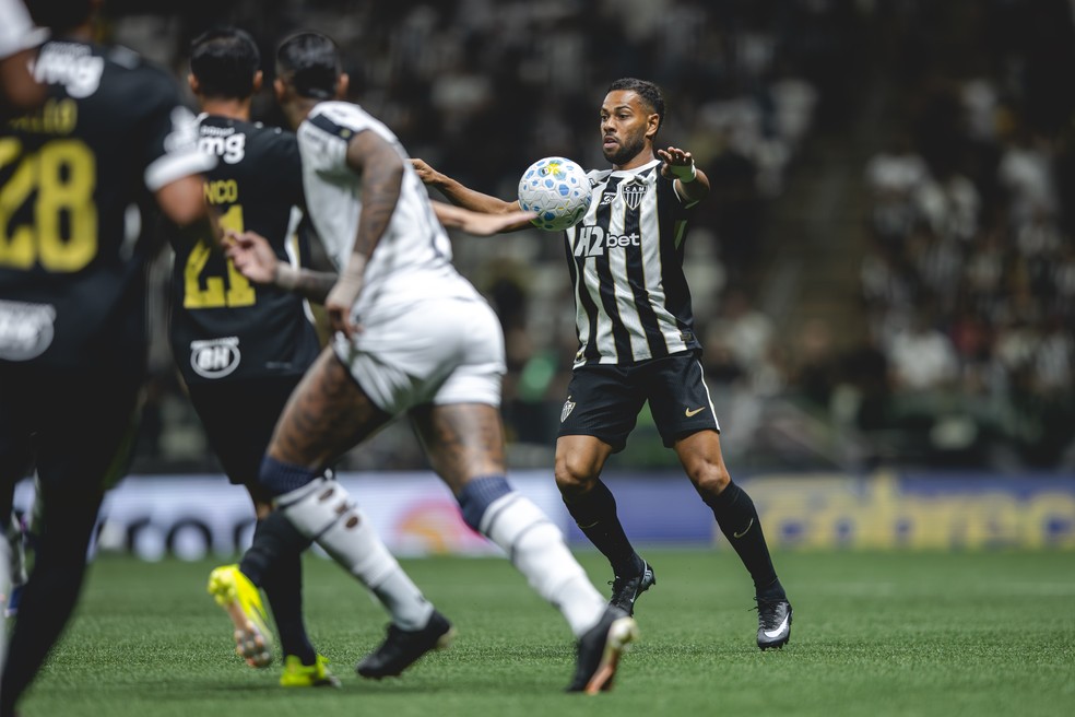 Renan Lodi em Galo x Remo — Foto: Pedro Souza / Atlético