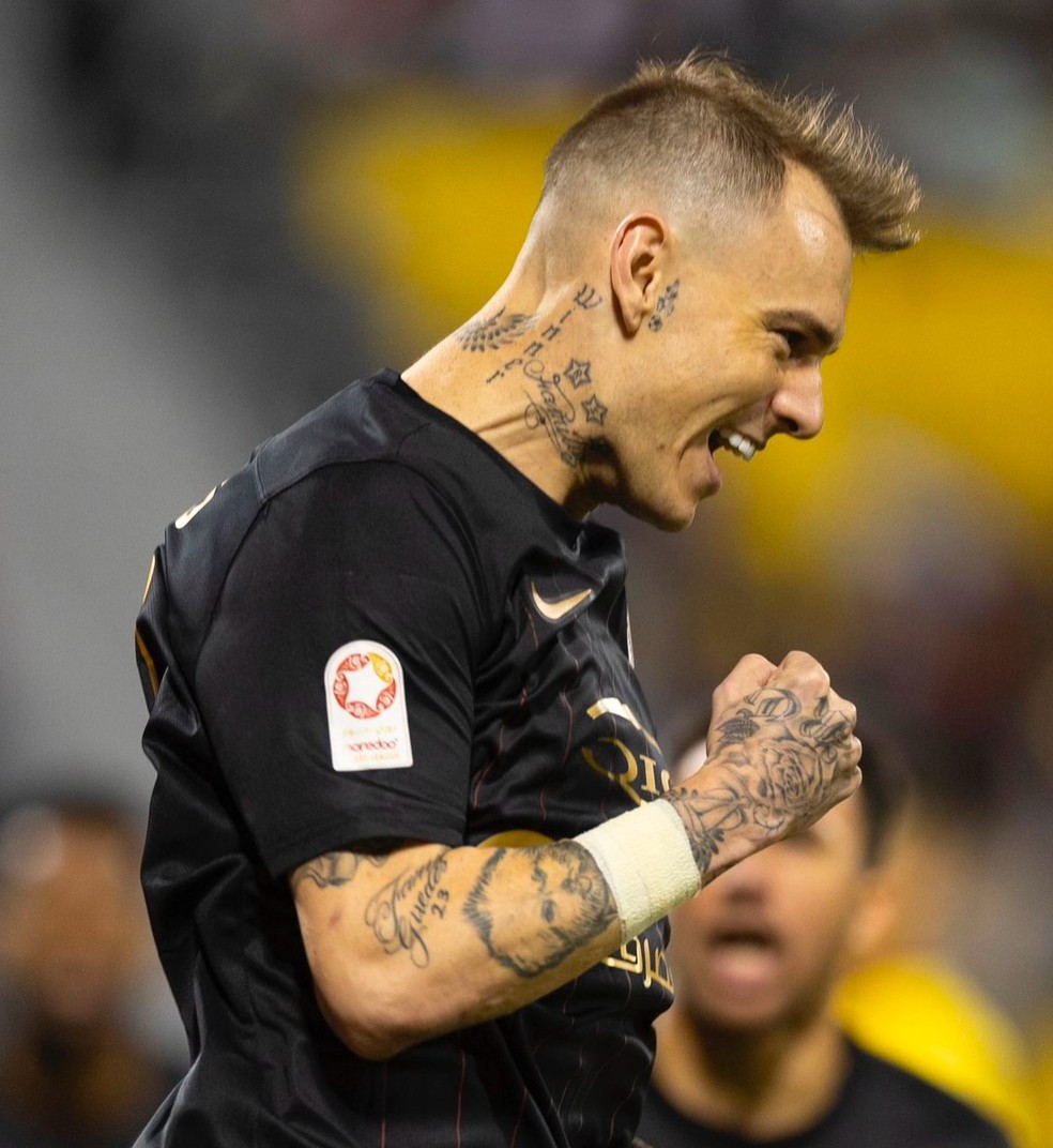 Flamengo debate contratação de Róger Guedes, mas atacante não é unanimidade  — Foto: Reprodução/Instagram