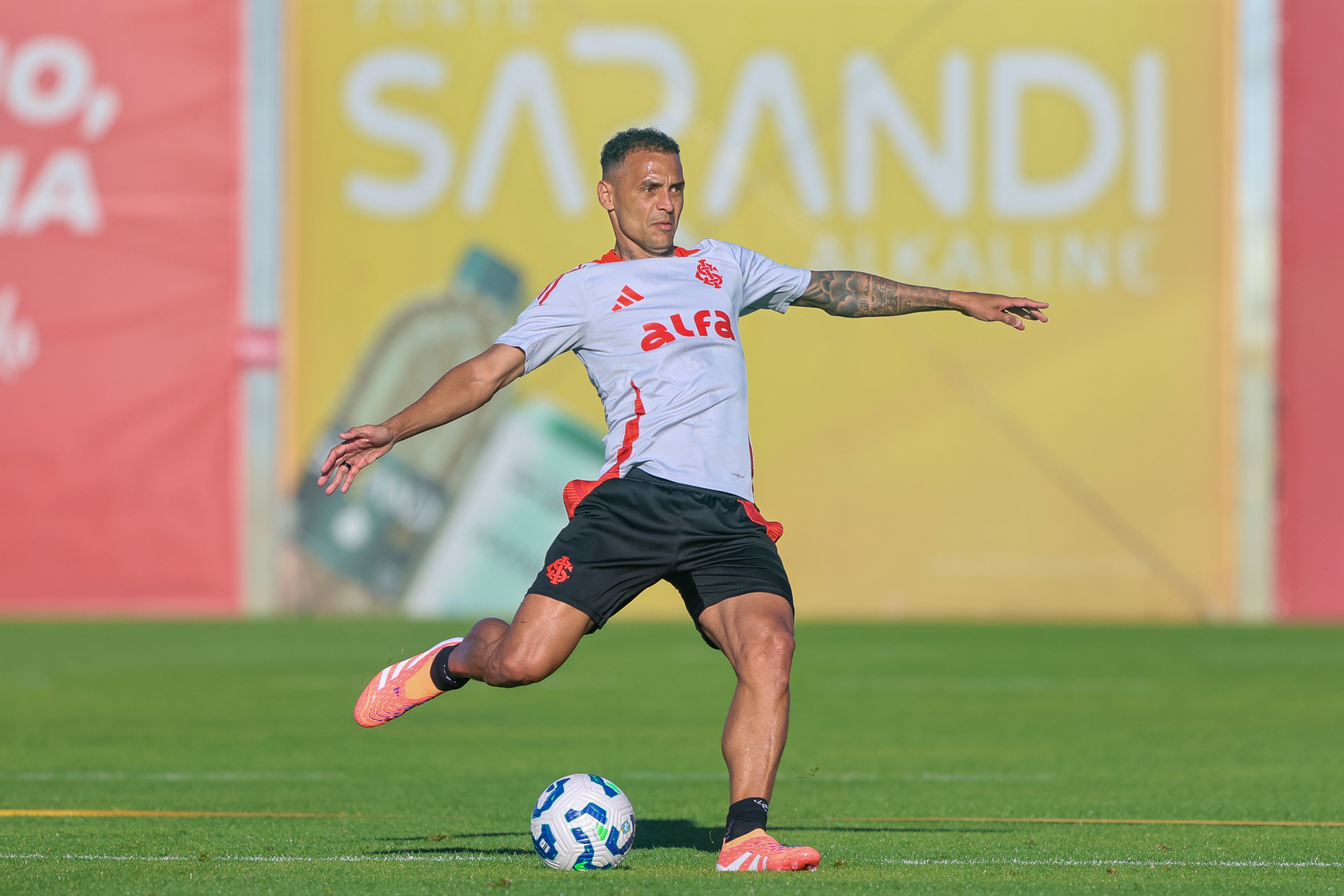 Quando o Inter pretende contar com Alan Patrick? Confira 