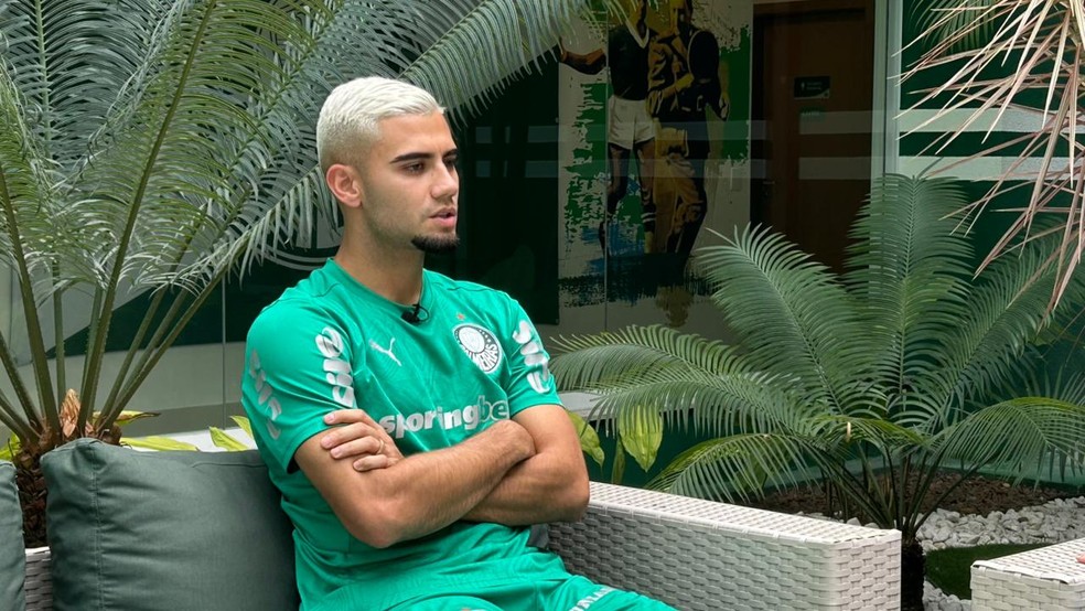 Andreas Pereira em entrevista ao ge, explicando lance polêmico no clássico entre São Paulo e Palmeiras.