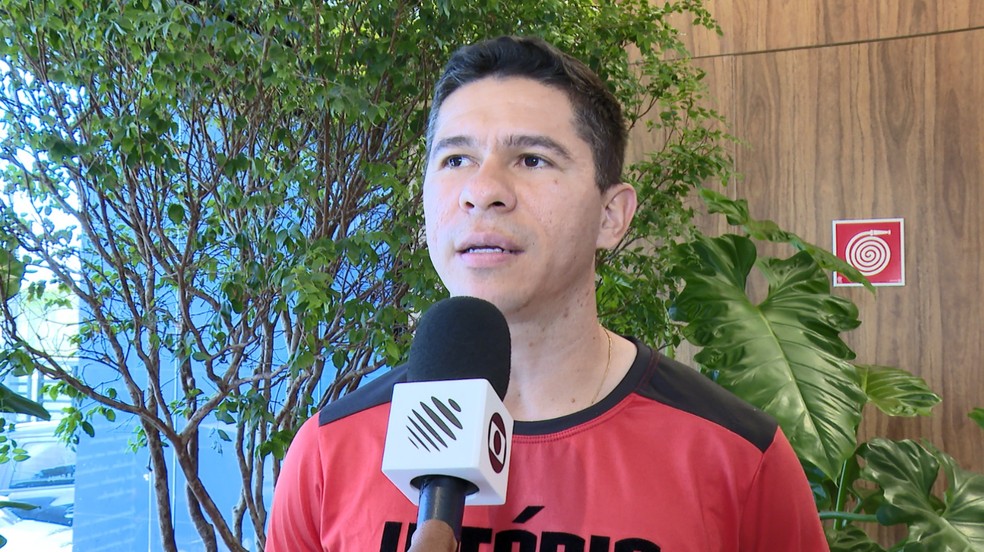 Osvaldo em entrevista exclusiva concedida ao Globo Esporte BA e ao ge — Foto: TV Bahia
