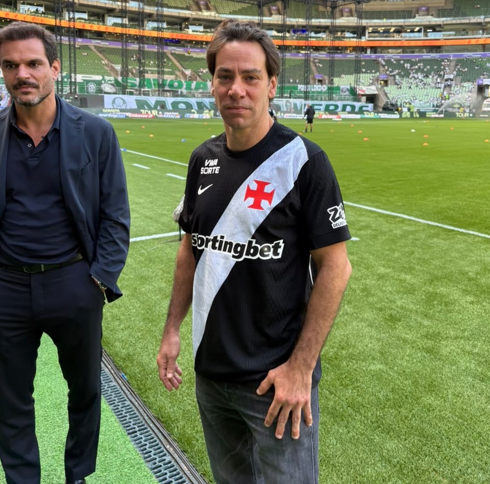 Marcos Lamacchia com Admar Lopes, em Palmeiras x Vasco — Foto: Bruno Murito