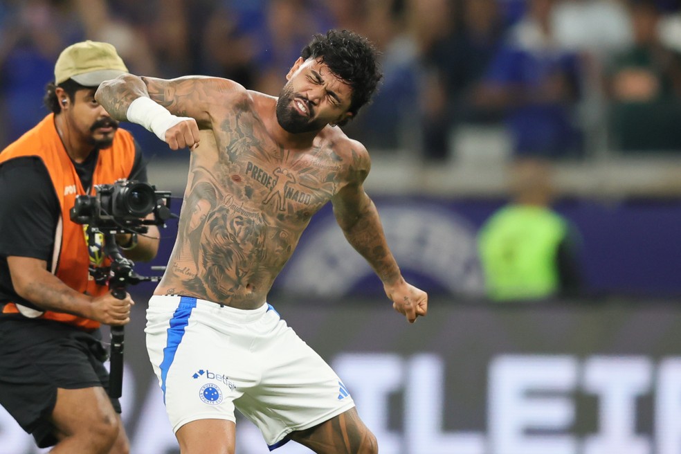 Gabigol; Cruzeiro x Flamengo — Foto: Gilson Lobo/AGIF