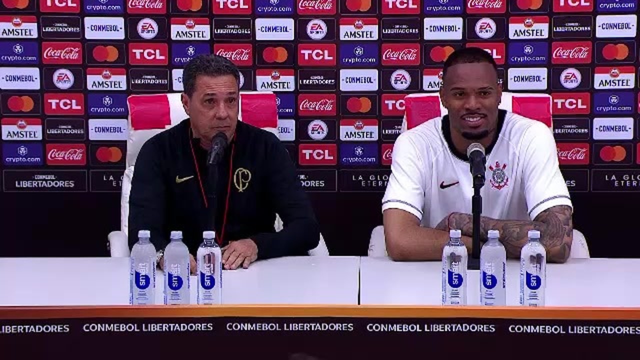 Veja as entrevistas de Vanderlei Luxemburgo e Carlos Miguel após Argentinos Juniors x Corinthians