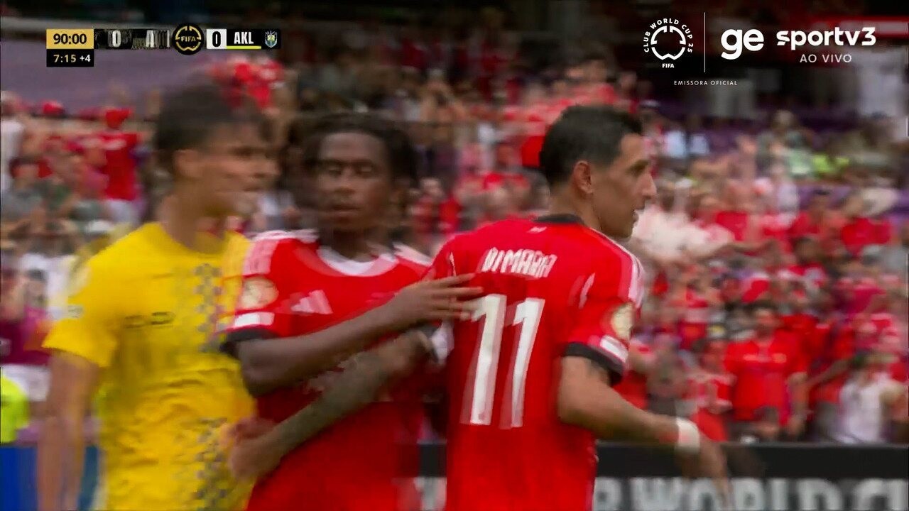 flamengo enfrentará bayern, benfica e boca juniors na última rodada do torneio.