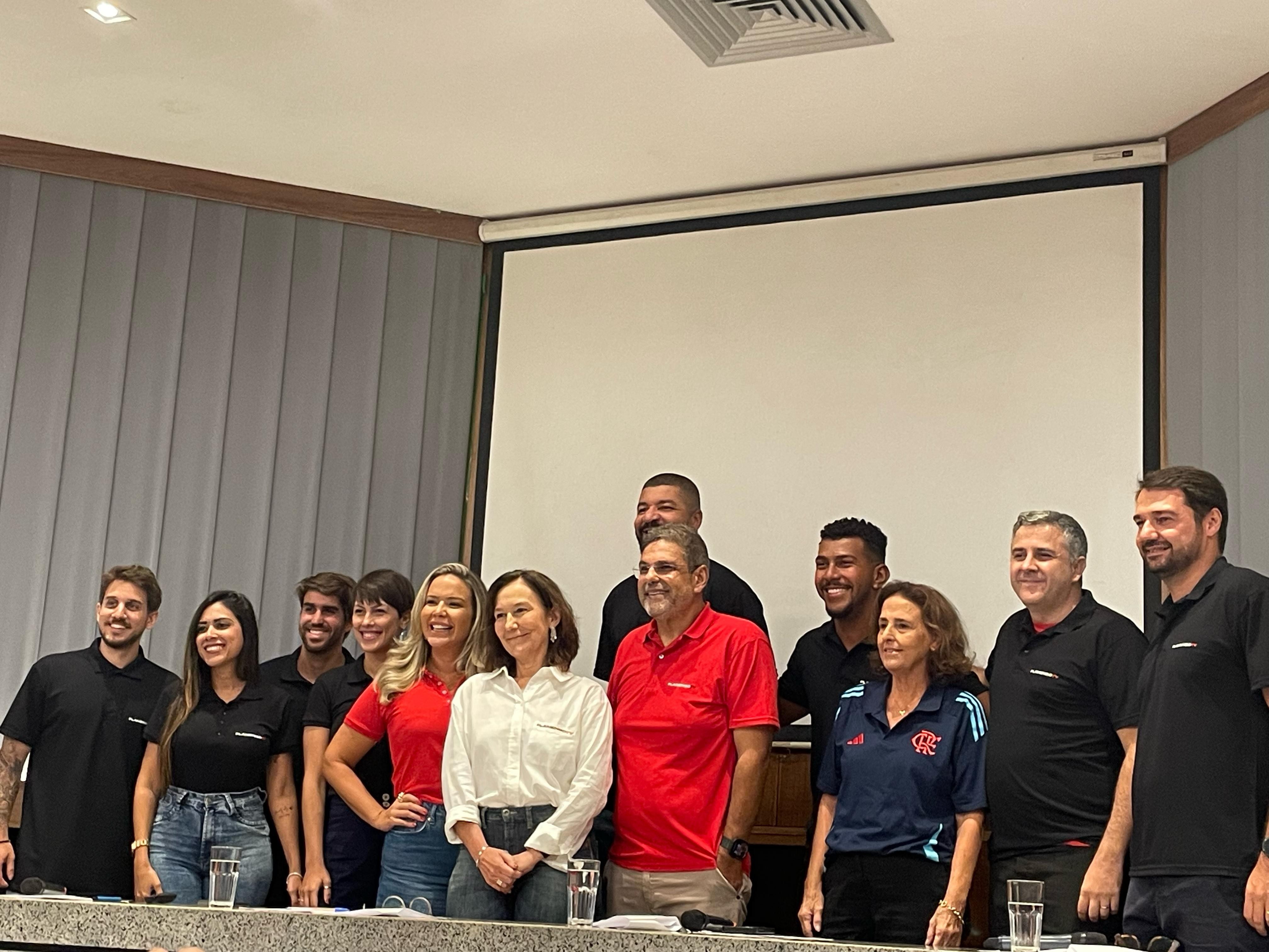 Flamengo lança nova TV em evento na Gávea