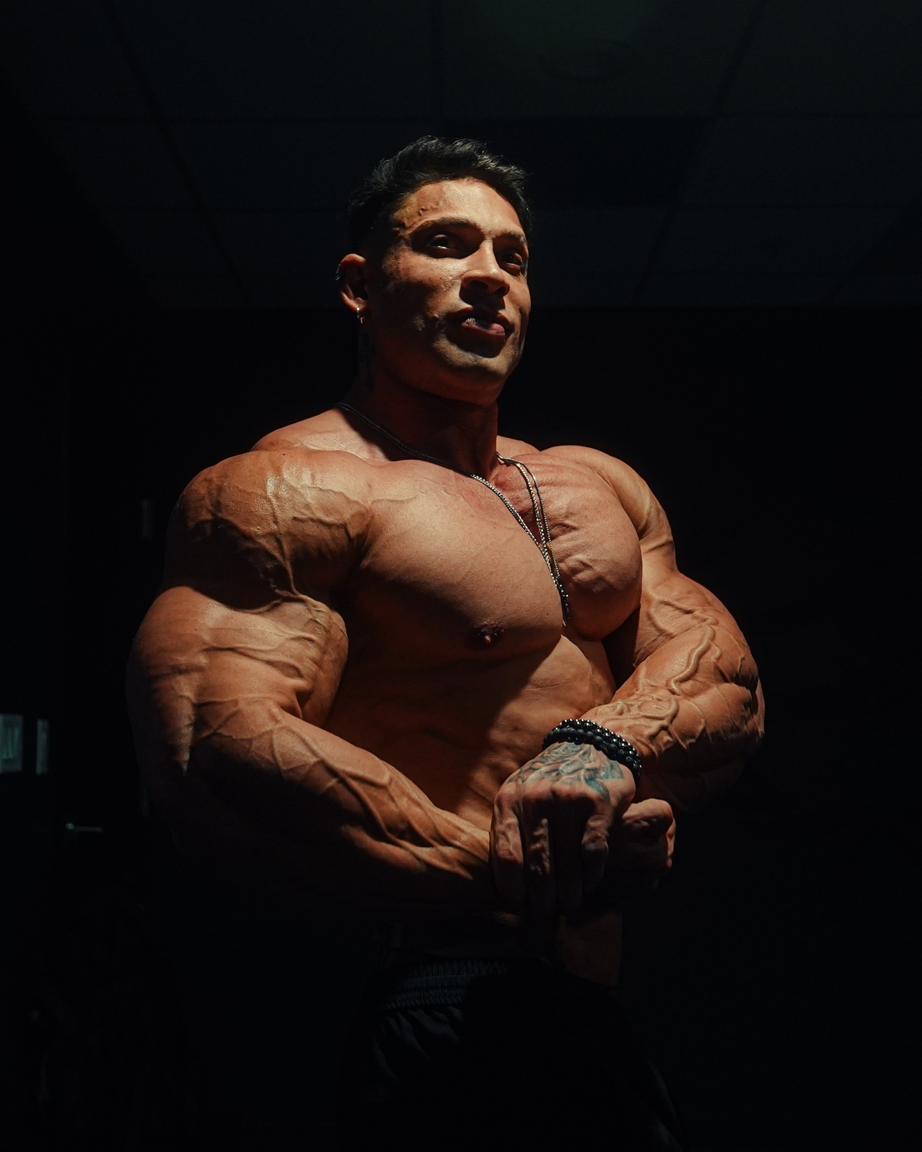 Ramon Dino inicia preparação para o Mr. Olympia 2026 e atualiza físico | Ge