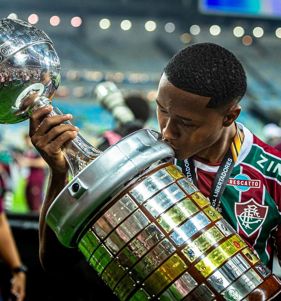 Isaac, atacante campeão da Libertadores com o Fluminense — Foto: Reprodução / Instagram
