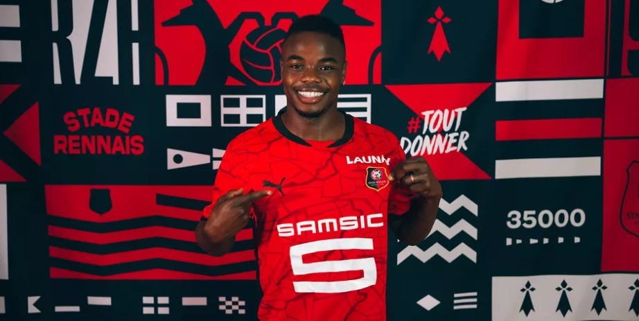 Vasco tem interesse no atacante Andres Gómez, do Rennes