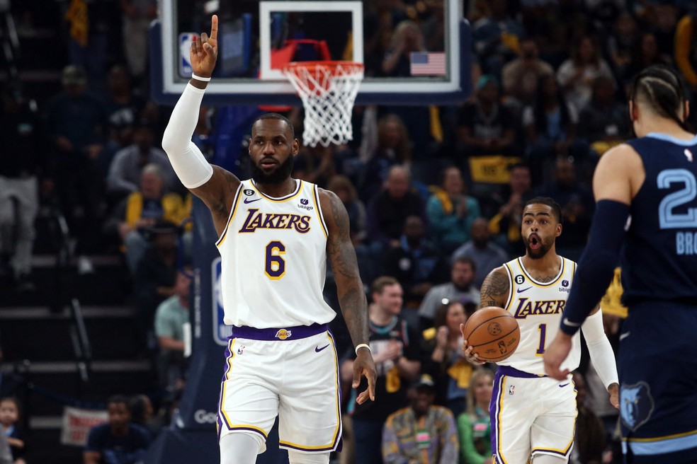 NBA adia jogo entre Lakers e Clippers - Folha PE