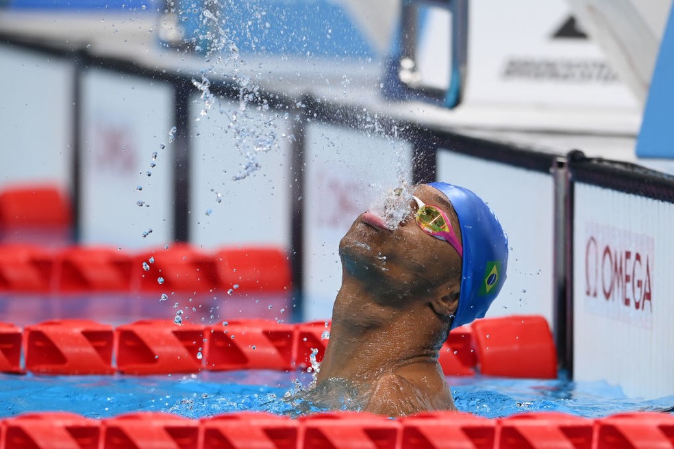 Gabrielzinho é ouro nos 200m livre S2 — Foto: Getty