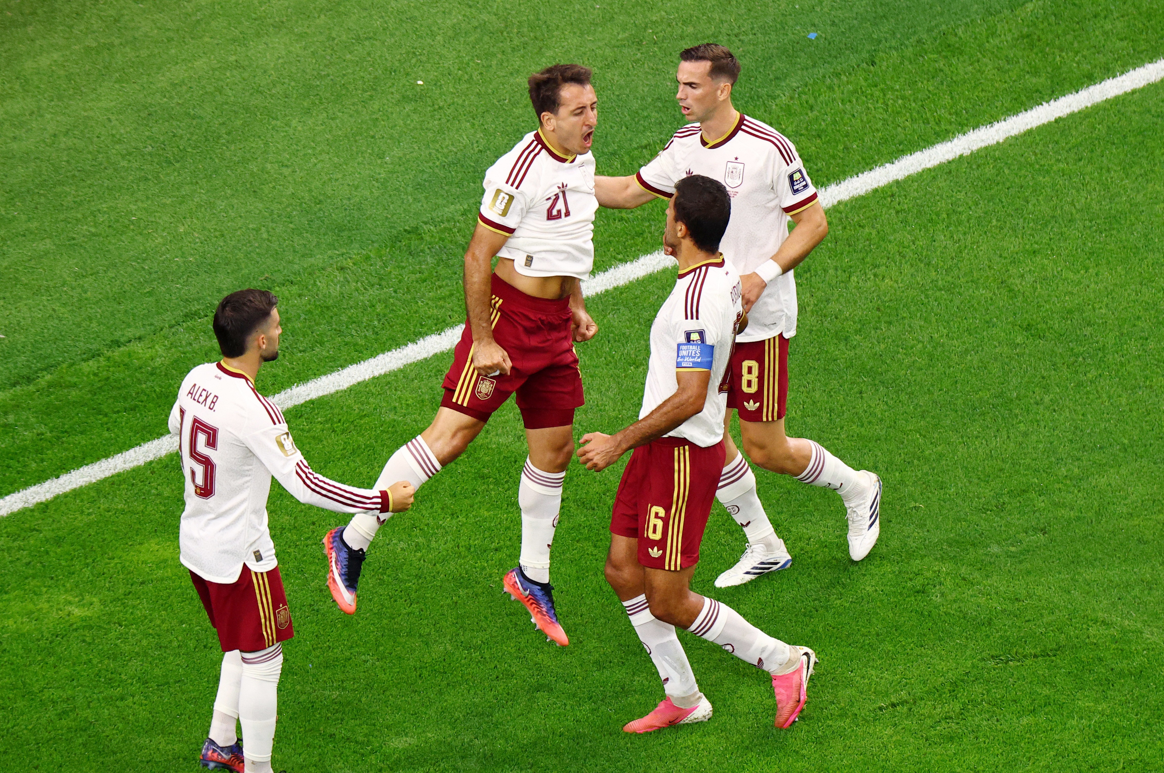 Análise: na Copa das estrelas, Espanha escancara o óbvio e é finalista com coletivo impecável