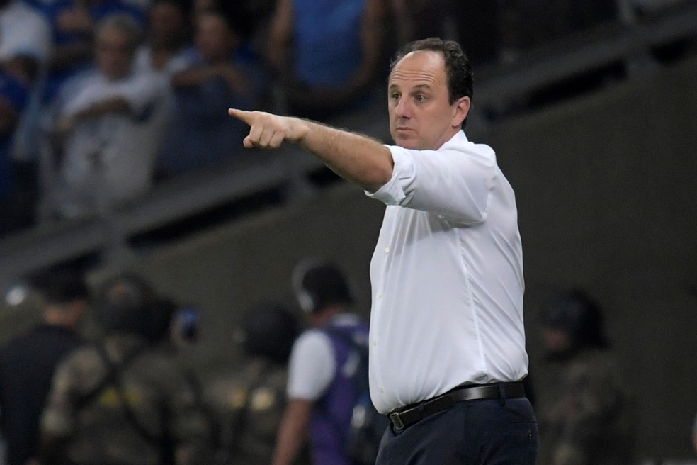Rogerio Ceni Cruzeiro x Flamengo — Foto: Washington Alves / Reuters