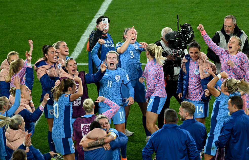 Comemoração da Inglaterra após vencer a Austrália e avançar à final da Copa do Mundo — Foto: REUTERS/Jaimi Joy