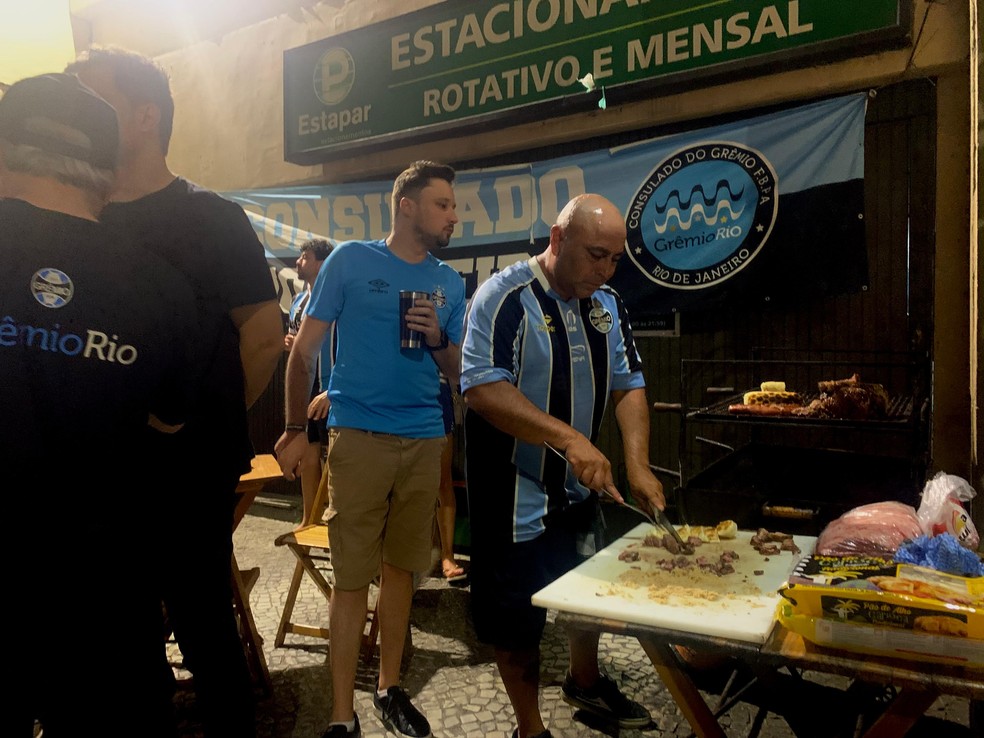 Consulado do Grêmio no bar Farani, no Rio de Janeiro — Foto: João Victor Teixeira