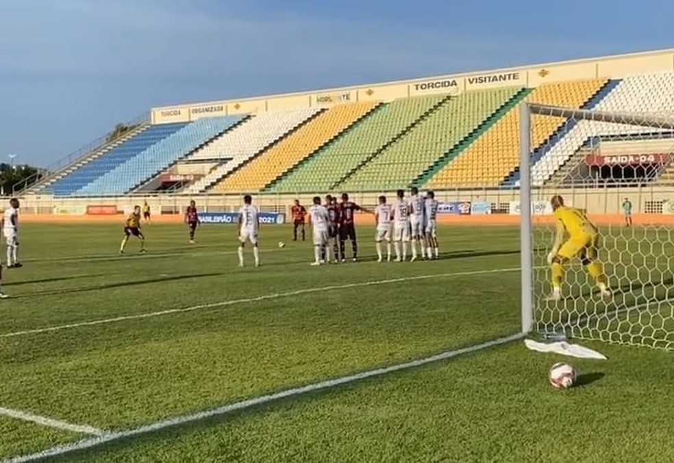 Paragominas em duelo da Série D
