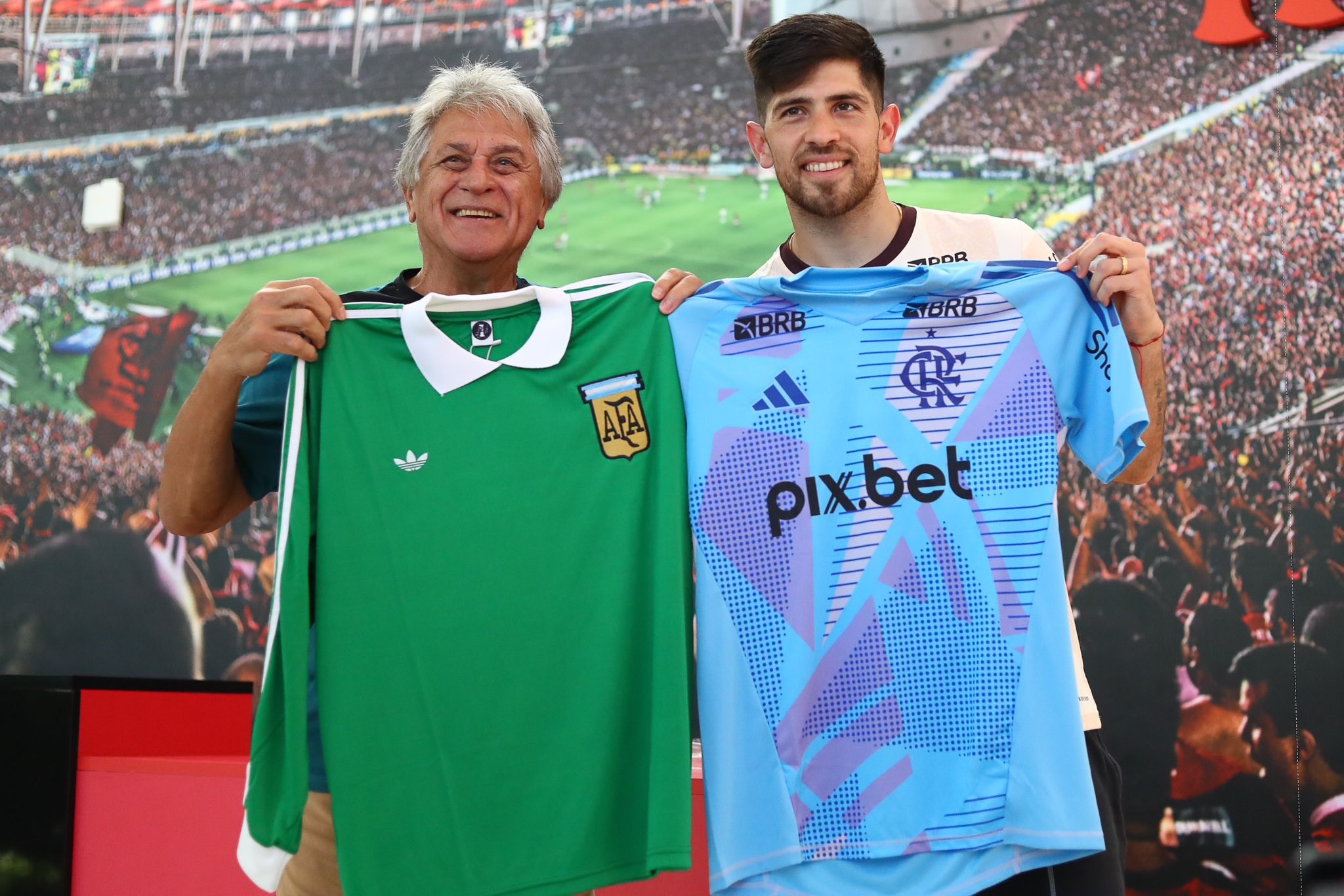 Rossi se inspira em ídolo Fillol e destaca: Estou vivendo a verdadeira essência do Flamengo