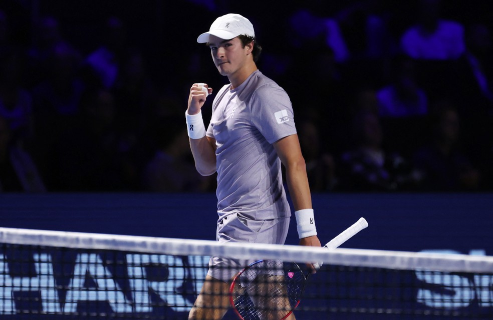 Joo Fonseca na final do WTA 500 da Basileia  Foto: REUTERS/Pierre Albouy