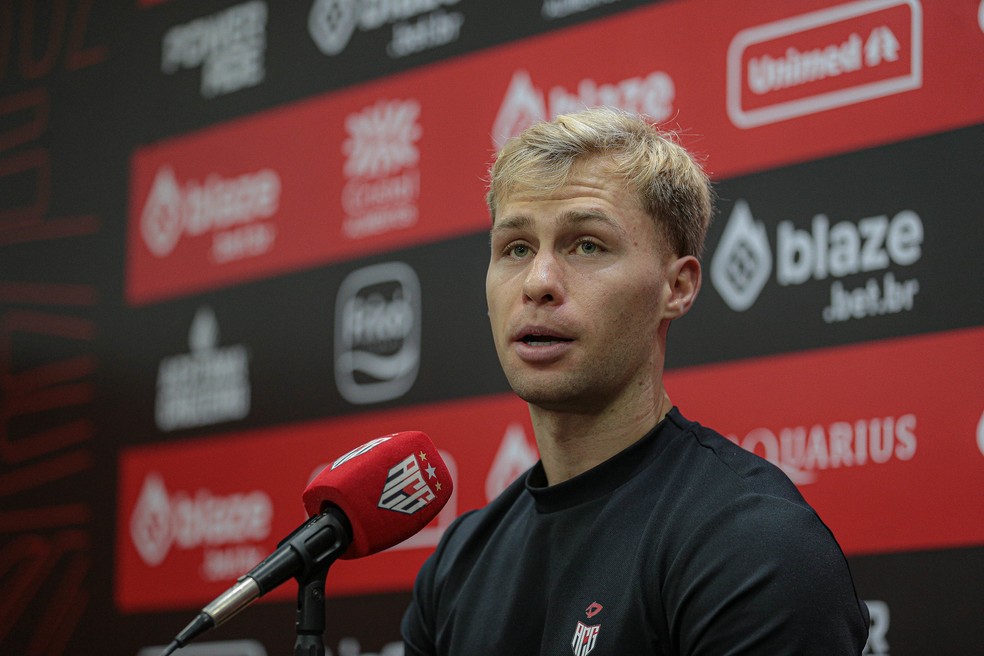 Atlético-GO tenta renovar com Ronald — Foto: Bruno Corsino/ACG