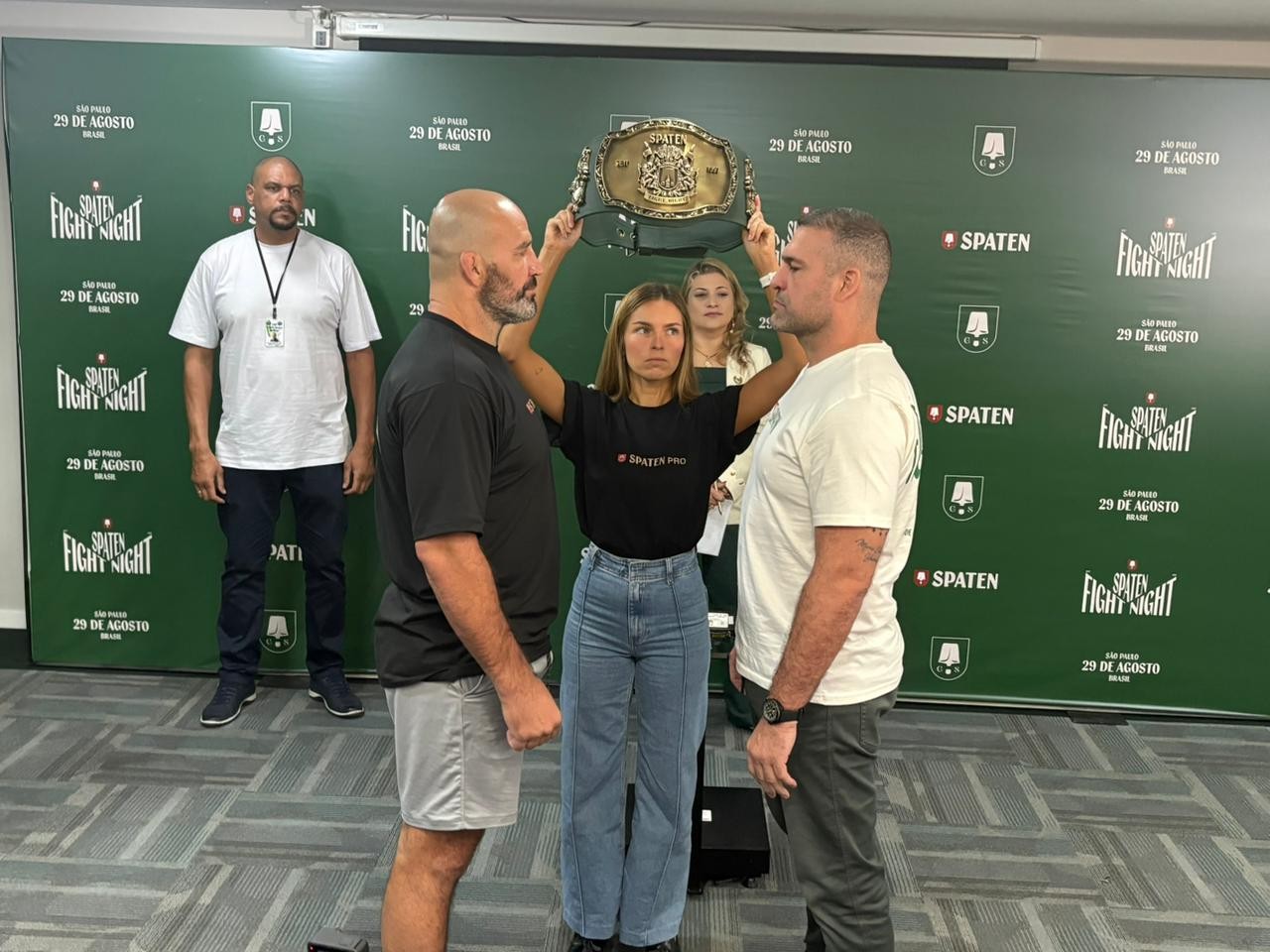 Maurício Shogun e Glover Teixeira batem peso combinado e confirmam luta no Spaten Fight Night 3