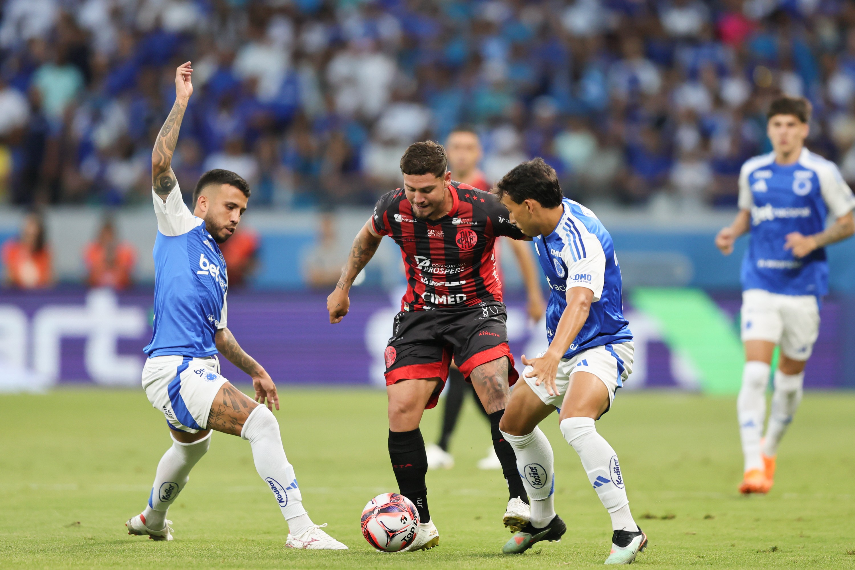 Lesão de Reforço no Cruzeiro é Explicada; Matheus Henrique Apenas Susto.