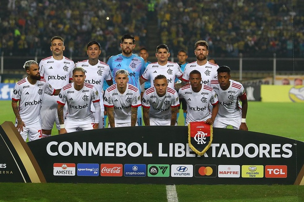 Time do Flamengo que come�ou o jogo de estreia do time na Libertadores 2025, contra o Deportivo T�chira, na Venezuela � Foto: Gilvan de Souza / Flamengo