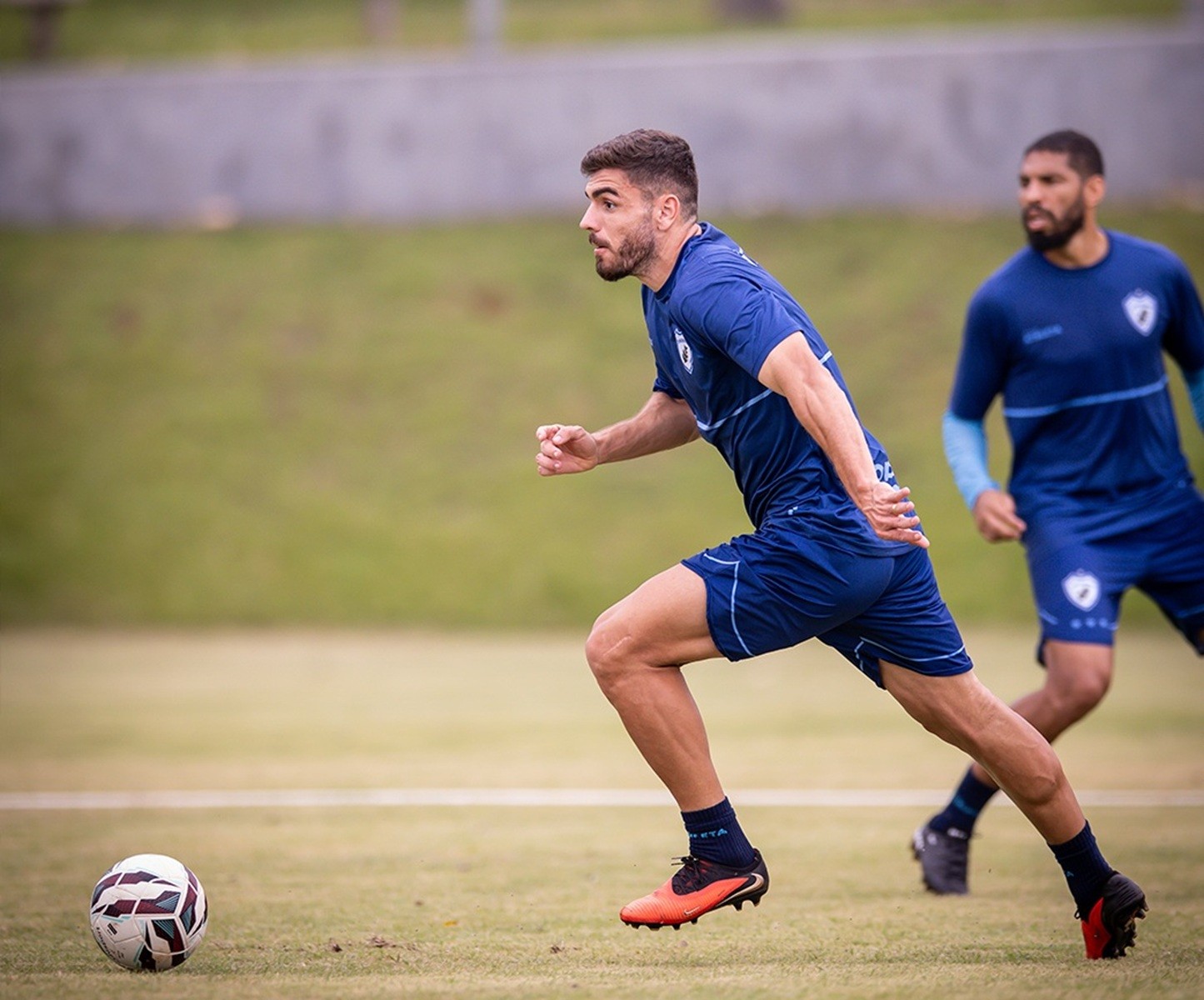 Londrina tem três retornos para jogo decisivo contra o Avaí; veja provável escalação