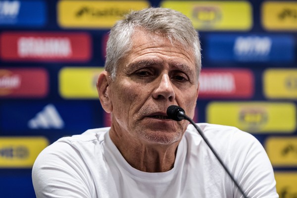 Brazil's Atletico Mineiro fires coach Paulo Autori