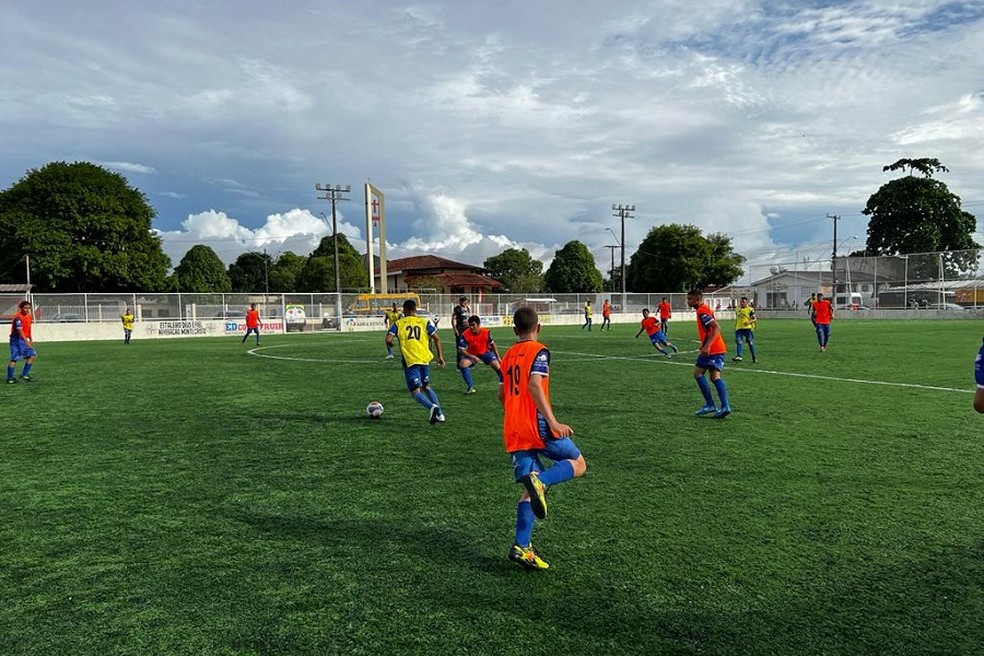 Inscrições abertas! Aulas gratuitas de futebol para crianças e