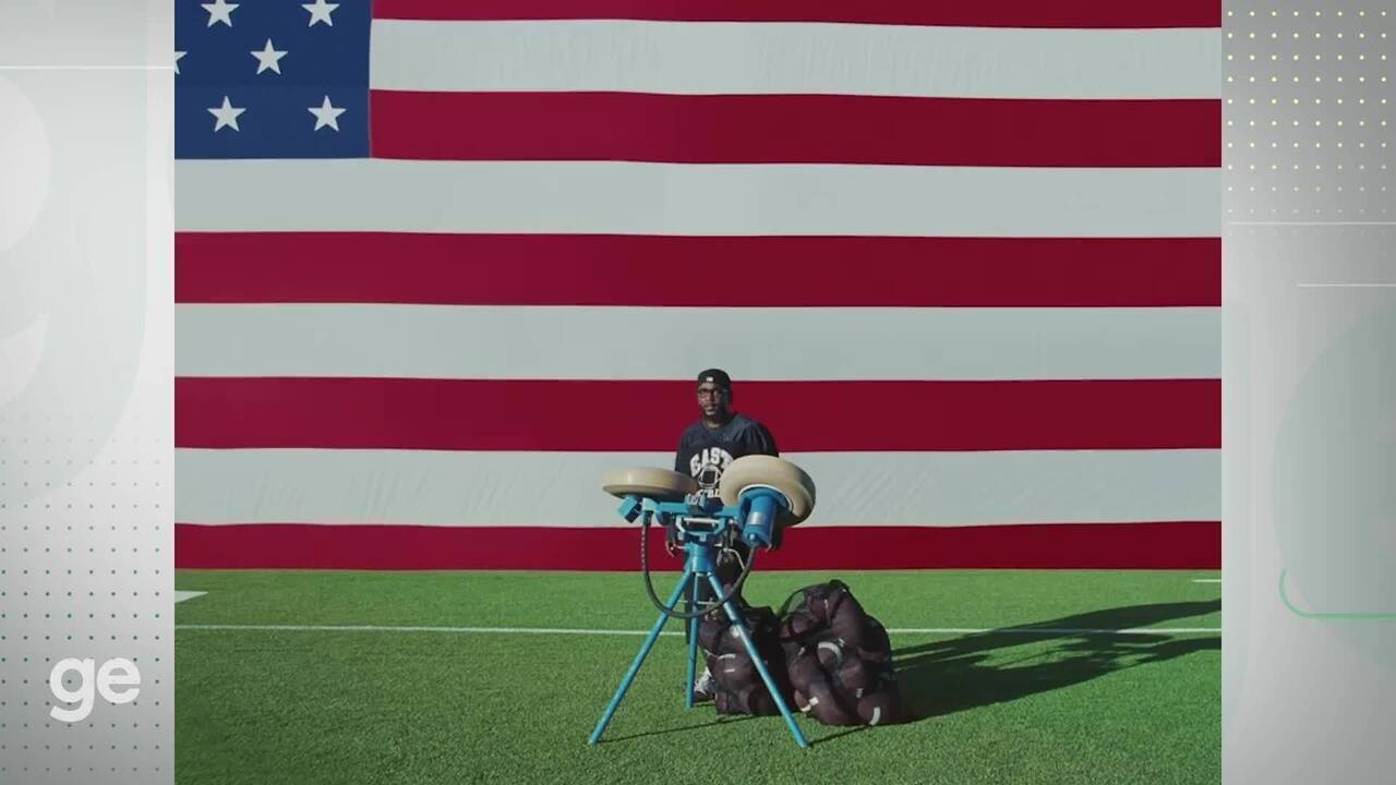 Rapper Kendrick Lamar aparece com camisa de virada épica do