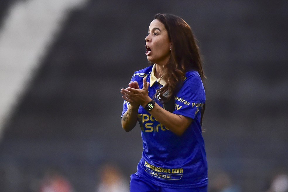 Palmeiras intensifica preparação para temporada cheia no futebol feminino