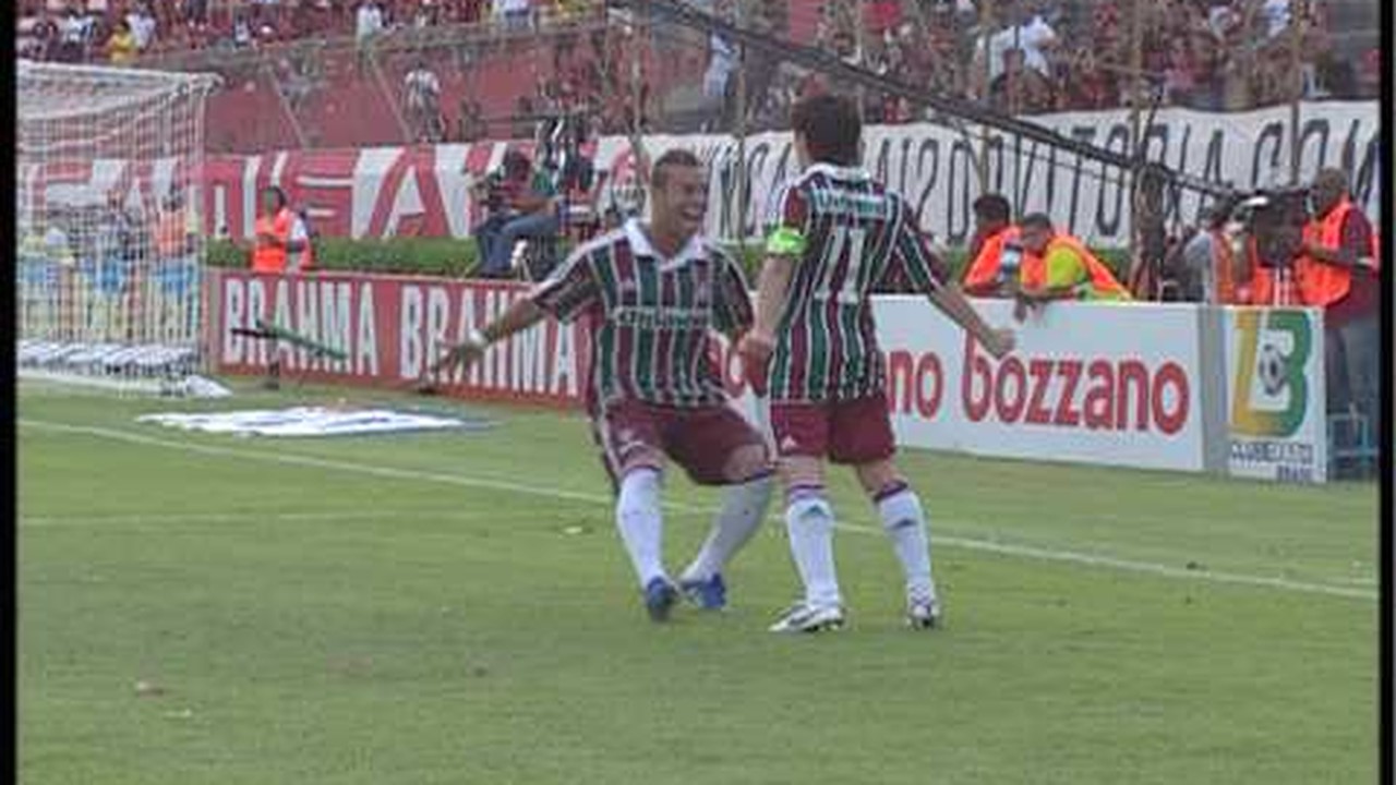 Conca x 200: timidez, brincadeiras, idolatria e gols pelo Fluminense